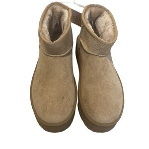 Olivia & Kate Women’s Tan Ankle Boots. Size: 9.5 NWT Great Condition. No Box.